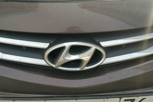     Hyundai  1,7  .   8 