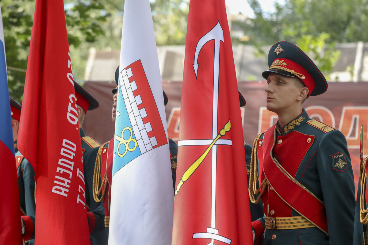 Танк из камня и стали увековечил память советских танкистов, в августе 1941  погибших под Волосово › Статьи › 47новостей из Ленинградской области