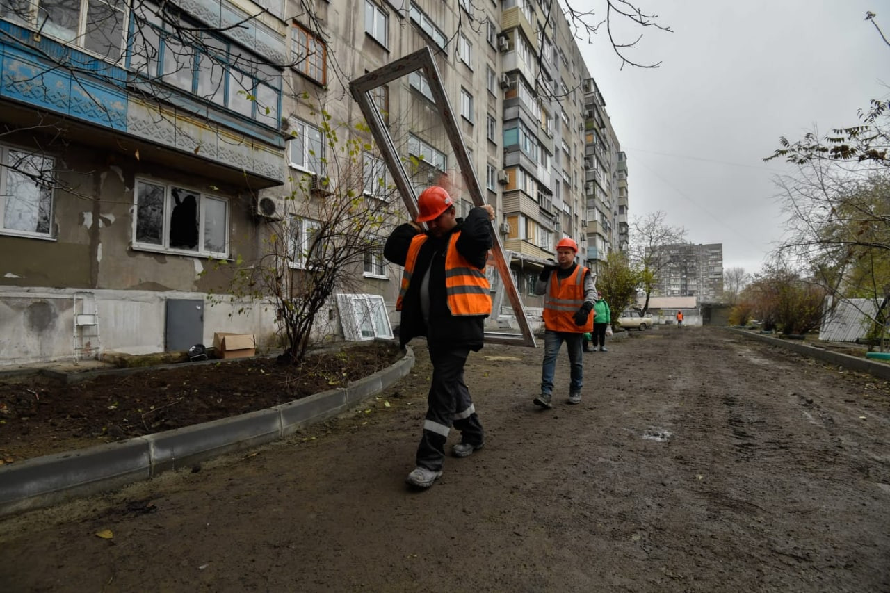 Дрозденко: Ленобласть отстроит в Мариуполе 22 дома › Статьи › 47новостей из Ленинградской  области