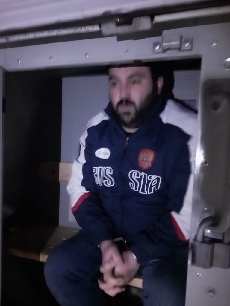 «Почуяли хвост, пустили завесу». Как Бахтияр с Фирузом гоняли воров ...