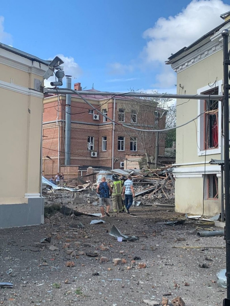 В центре Таганрога прогремел взрыв, есть пострадавшие - фото, видео |  28.07.2023 | ЛенОбласть - БезФормата