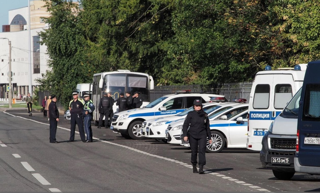 Что происходит в день похорон Евгения Пригожина в Петербурге 29 августа  2023 г. › Статьи › 47новостей из Ленинградской области