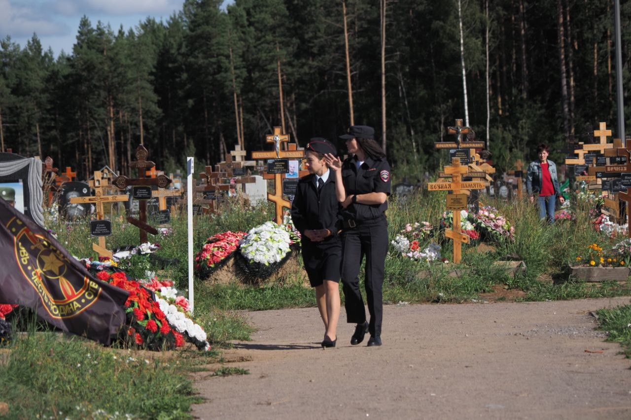 северное кладбище в санкт петербурге