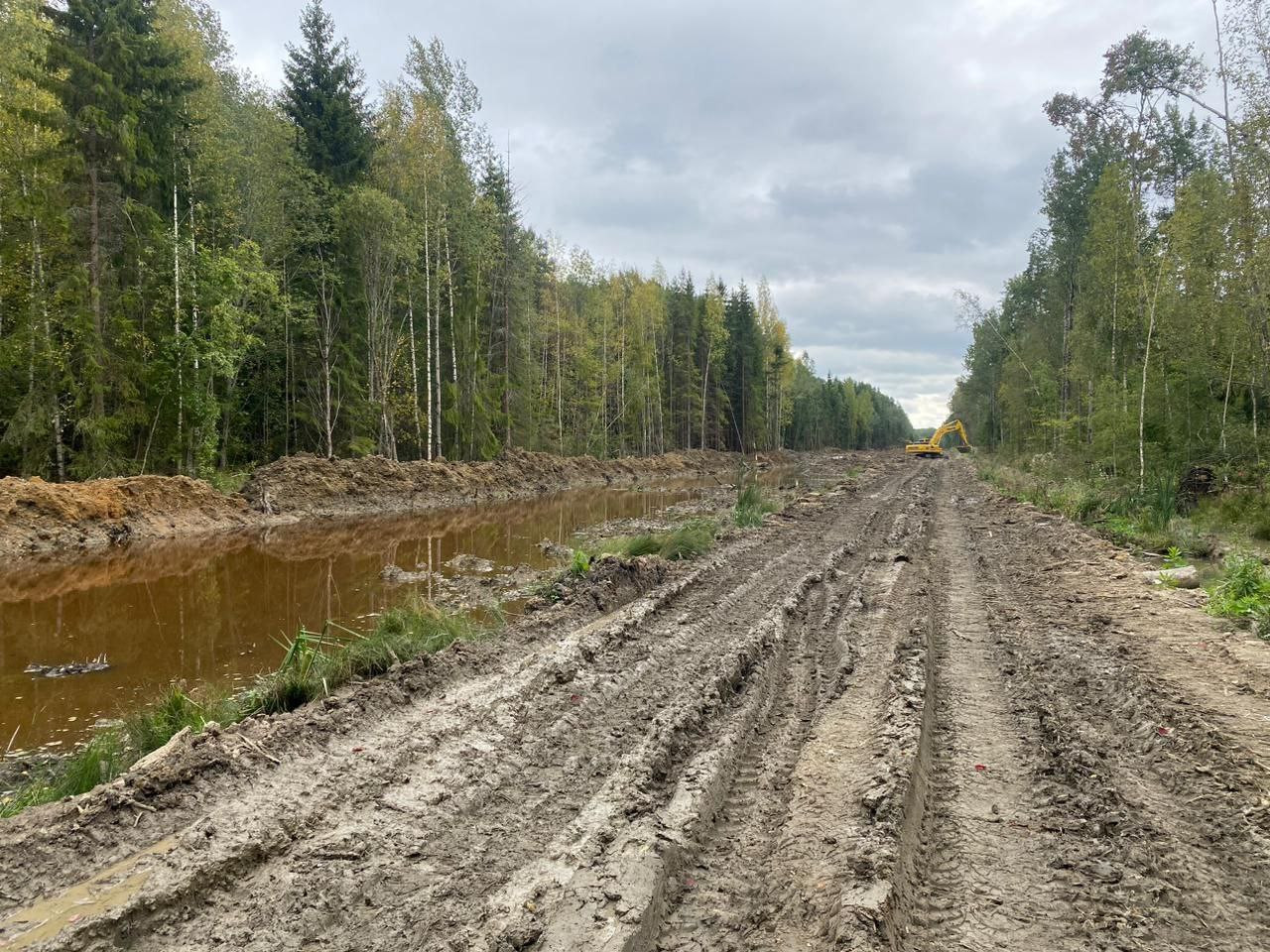 Газпром, вода и игривая труба. Делегация в сапогах прорвалась до точки |  06.09.2023 | ЛенОбласть - БезФормата