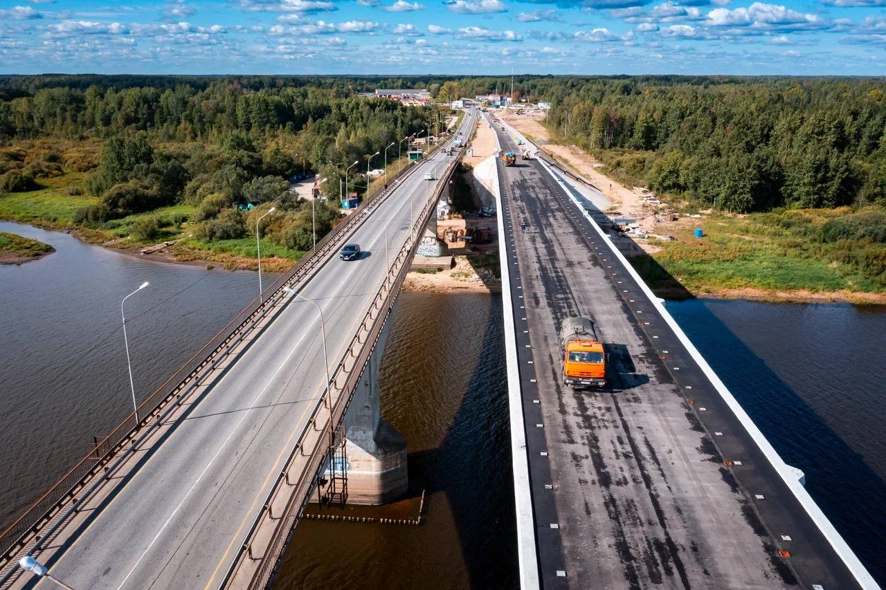 На мосту через Волхов в Киришах 11 сентября 2023 года уложили асфальт ›  Статьи › 47новостей из Ленинградской области