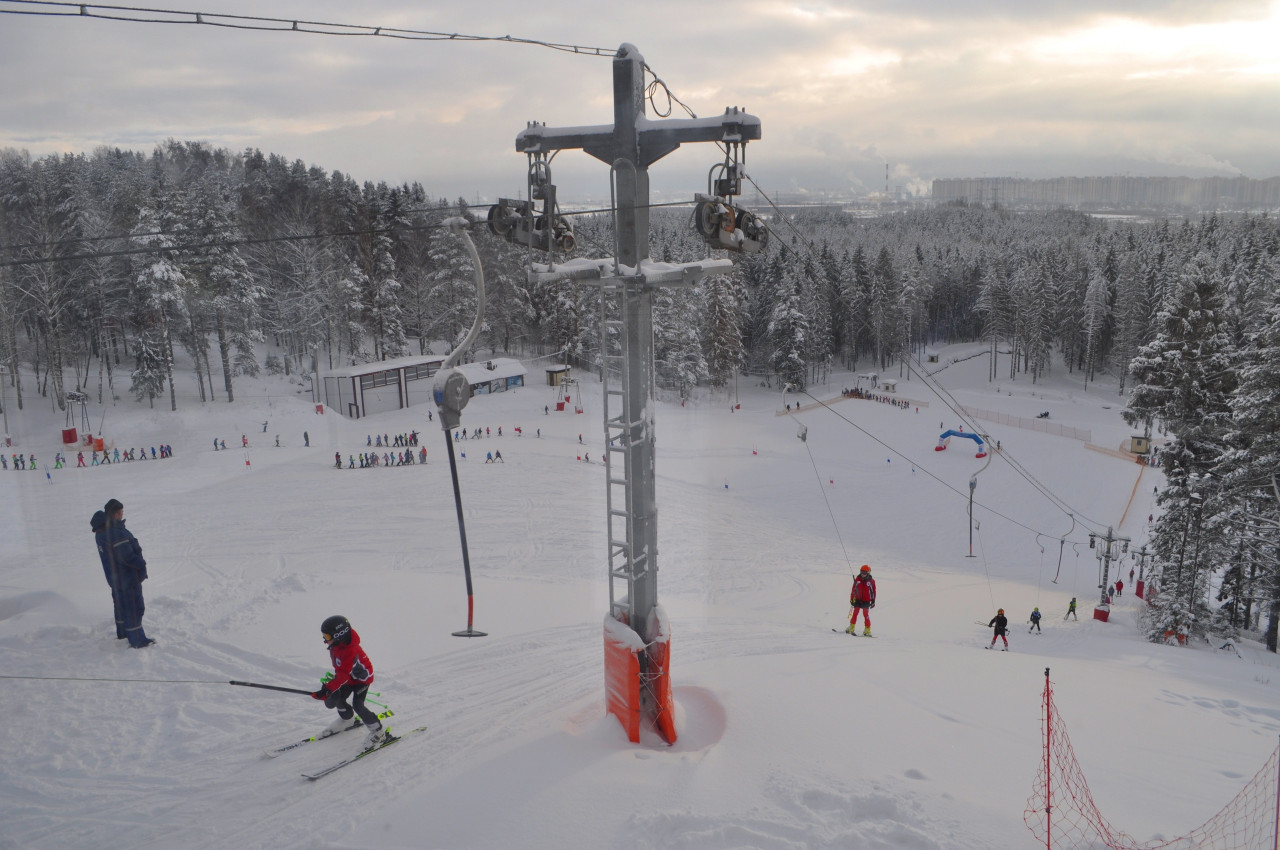 юкки склон горнолыжный курорт.