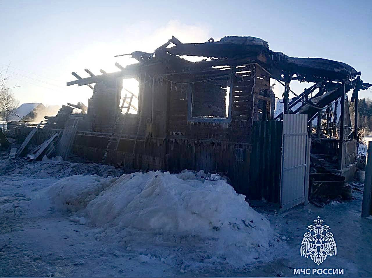 Трое детей погибли на пожаре в Тверской области. Одному не было и полугода  › Статьи › 47новостей из Ленинградской области