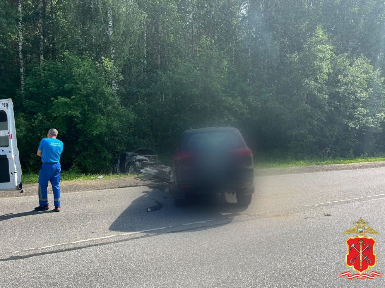 В автокатастрофе в Тосно пострадали водитель и пассажир «Ниссана». Водитель  «Мицубиси» пытался скрыться | 11.06.2024 | ЛенОбласть - БезФормата