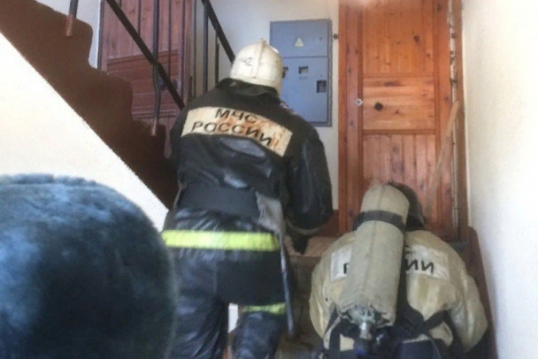 В квартирном пожаре в Подпорожье спасли мужчину