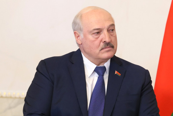 Лукашенко призвал Киев сесть за стол переговоров и быть готовым «никогда не угрожать РФ»