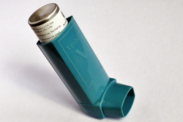 Главврач: сухой из-за отопления воздух грозит астмой