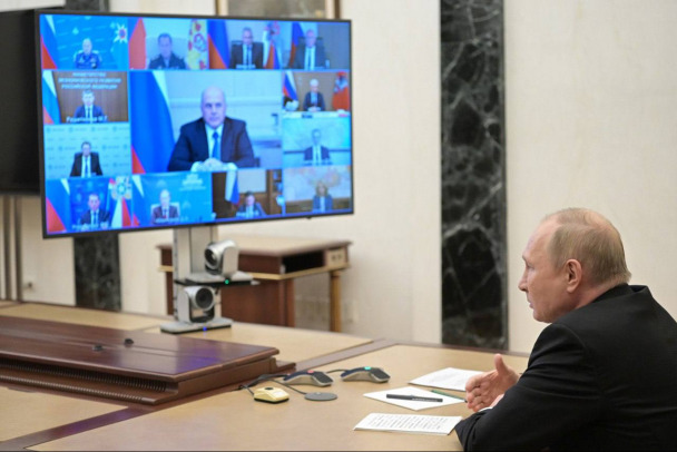 Путин потребовал план обеспечения нужд армии в ходе спецоперации