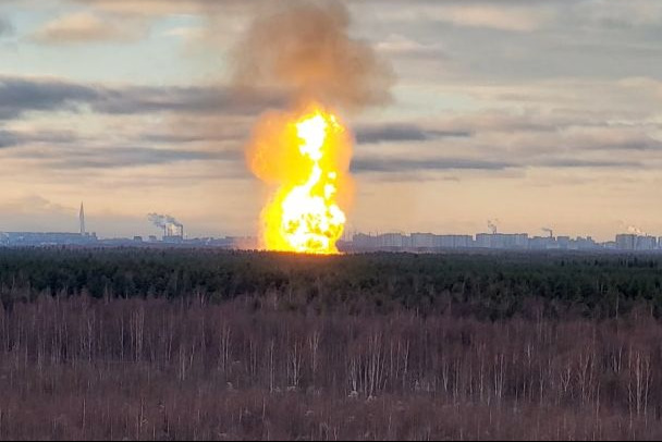 Под Всеволожском произошел прорыв на газопроводе высокого давления компании "Газпром Трансгаз" - видео