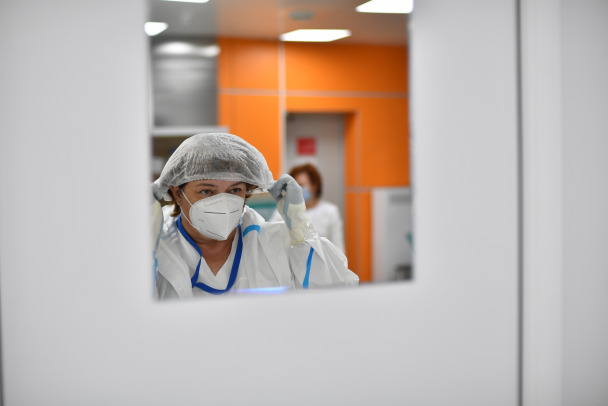 Тихвинский район снова в лидерах по числу заболевших коронавирусом в Ленобласти