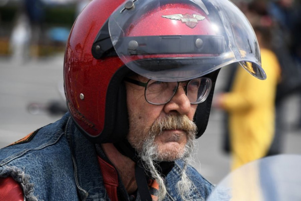 «Проще помощь получить в Америке». Почем тащить из Техаса двадцать Harley Davidson