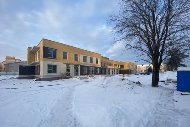 Строители приступают к отделке в новой амбулатории на 110 посещений в Дубровке — фото