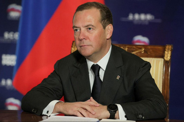 Медведев назвал два условия для новых переговоров России и Украины