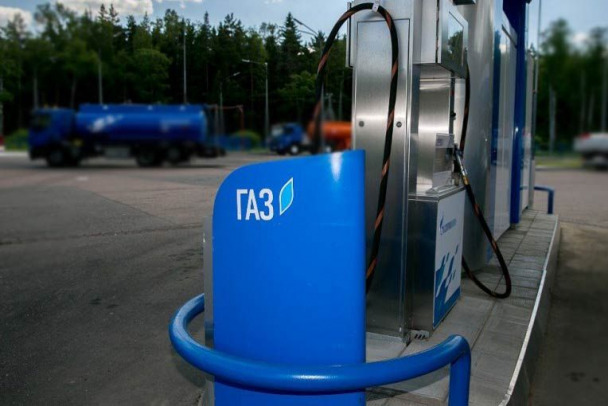 В Ленобласти машины начнут переводить на газ почти бесплатно