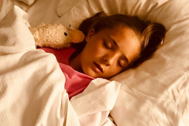 Ученые рассказали, чем грозит в будущем недостаток сна у подростков