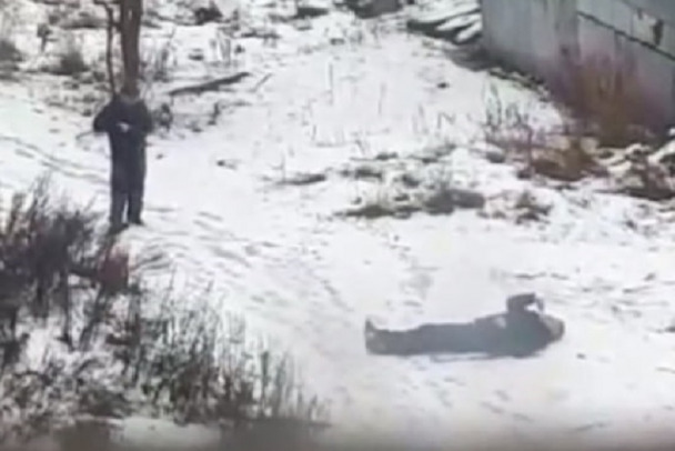 Появилось видео стрельбы из автомата в Войскорово