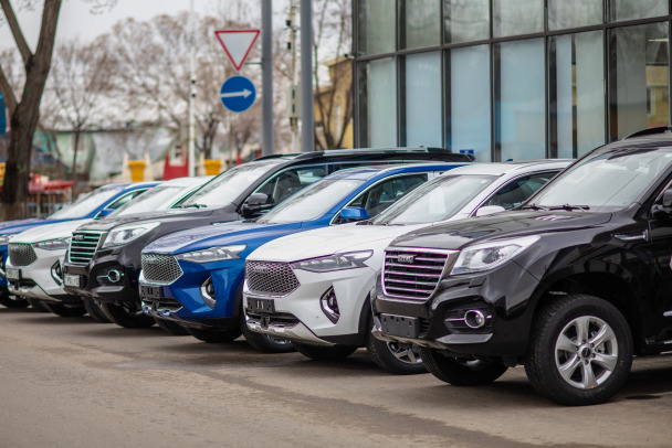 Число китайских автосалонов в России превысило тысячу