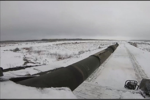 Видео: танки Прорыв бьют по целям на полигоне в Ленобласти