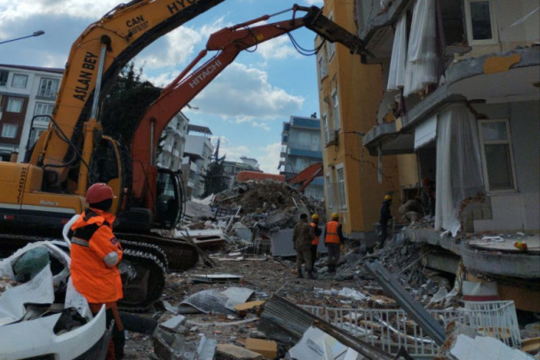 Землетрясение в Турции: погибших — более 20 тысяч