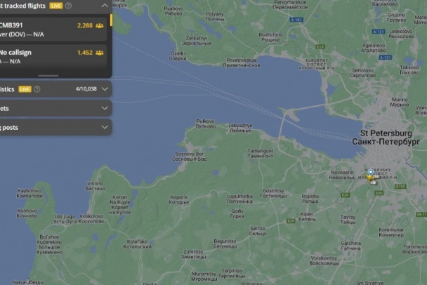 СМИ: Над Пулково исчезли гражданские самолеты