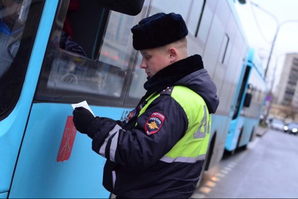 В Петербурге и Ленобласти пройдут рейды по проверке водителей автобусов