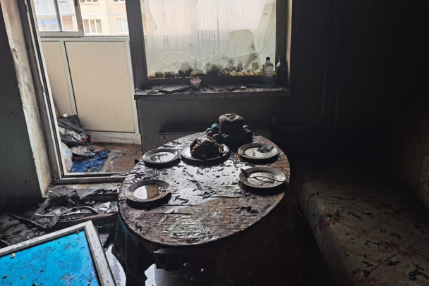 В Коммунаре на Пасху сгорела квартира с накрытым столом