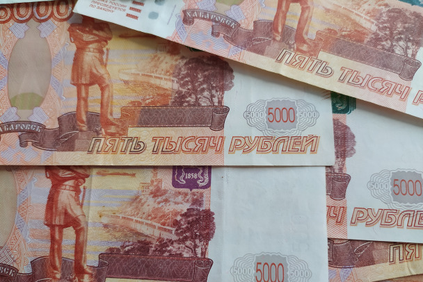 С коррумпированных российских чиновников в 2022 году взыскали рекордные 90 млрд рублей