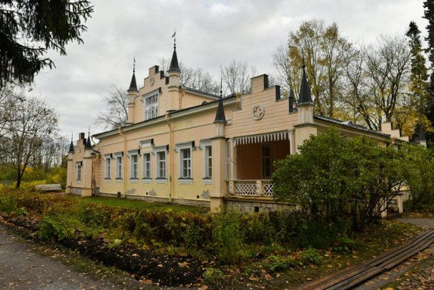 Реставрация начнется в музее-усадьбе Рериха в Изваре
