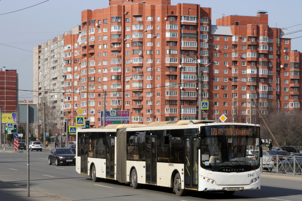 В Петербурге не поднимут тарифы на проезд и платную парковку с 2024 года