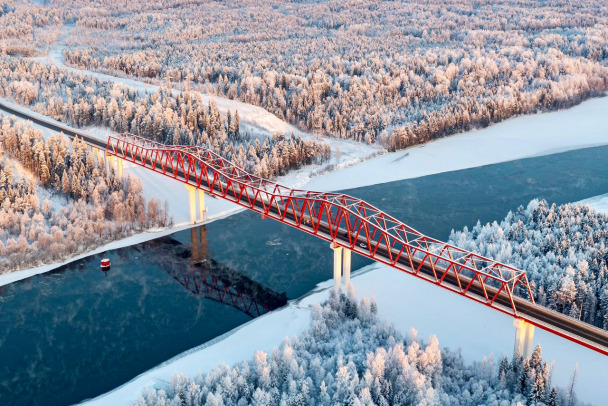В Подпорожье автобусы запустят по новому мосту, который открывал Путин