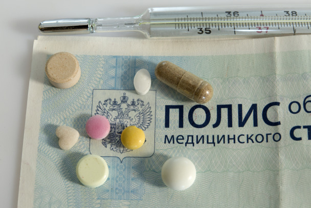 Заболеваемость коронавирусом по России падает, только не в Ленобласти и Петербурге