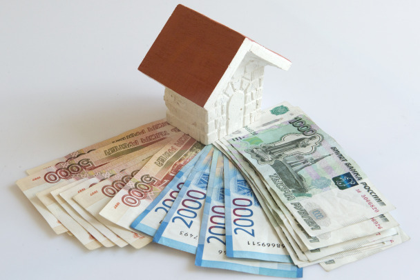 Для дома - из семьи: платеж по семейной ипотеке в России за год вырос на 18%