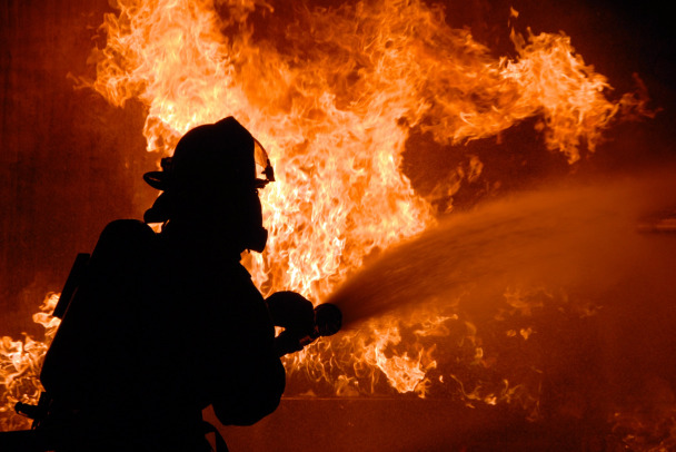Пожарные ликвидировали открытое горение на инфраструктурном объекте в Белгородской области