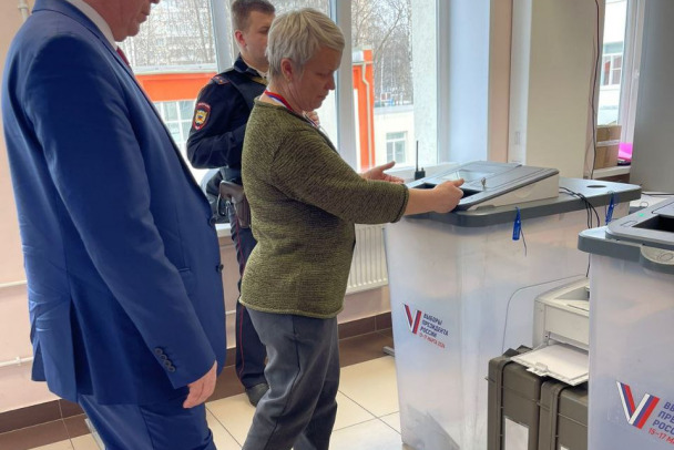 Число проголосовавших в Ленобласти перевалило за 800 тысяч