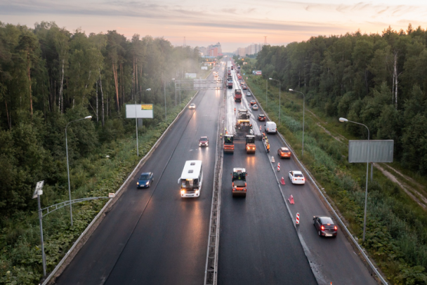В Ленобласти обновят порядка 200 км региональных трасс в этом году. Уже есть список самых крупных ремонтов