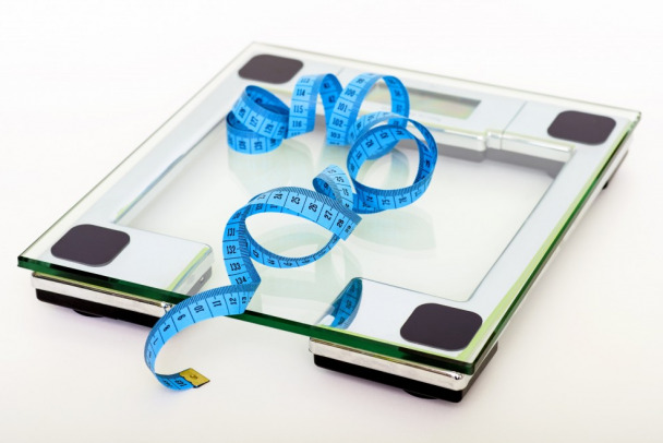 «Скелет с толстым животом». Диетолог предупредила о серьёзных угрозах при жестких диетах