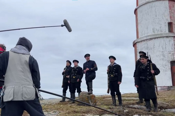 В Новой Ладоге проходят съемки военного фильма, показываем первые кадры - видео
