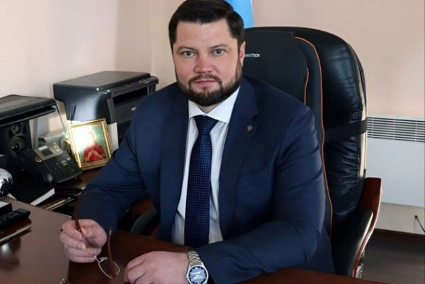 ФСБ задержала за взятку главу администрации Енакиево. В деле восемь колес