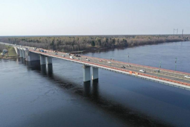 Разводка Ладожского моста и моста через Свирь перекроет трассу «Кола»