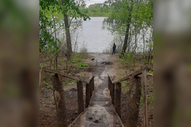 В Уфе на берегу реки нашли тело школьника