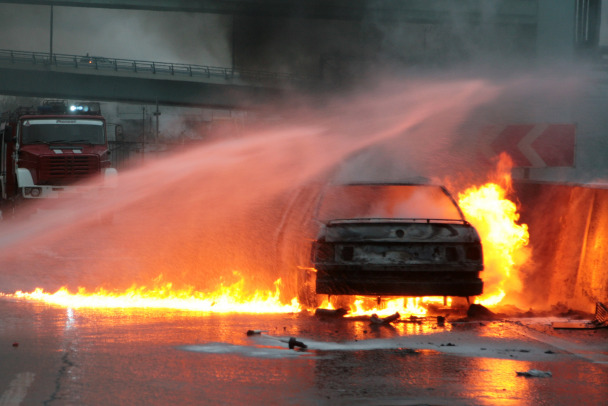 Под Белгородом атаковали автомобили, пострадал водитель