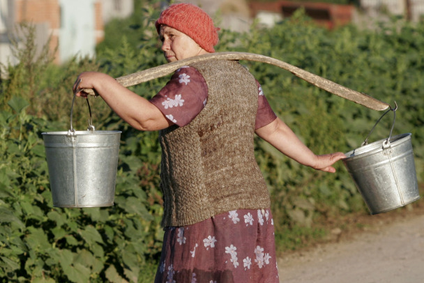 Более трех тысяч домов в Отрадном остались без холодной воды
