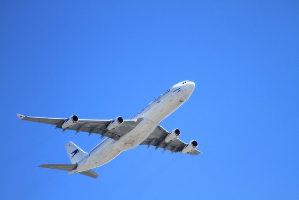 Пассажиров самолета, летевшего в Сан-Франциска, заберет из Красноярска другой борт