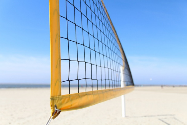 Фестиваль «Песочница» зовет на пляжный футбол и волейбол в Кривко