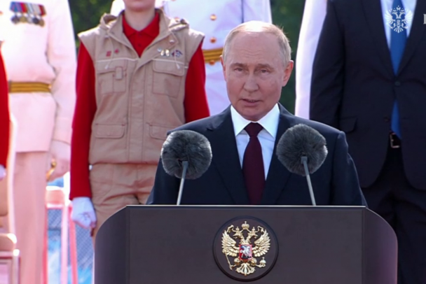 Путин: Размещение американских комплексов в Германии освободит Россию от моратория на ракеты средней дальности