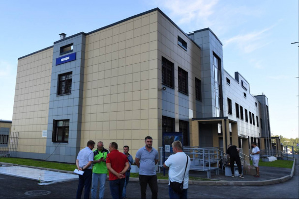 Наконец отмучились. Здание полиции в Кудрово достроили с опозданием в полтора года